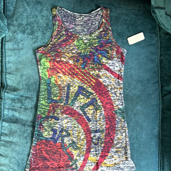 Colorful Graphic tank top - Picture 2 of 2